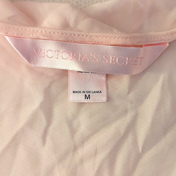 Victoria's Secret pajama set in baby pink - Picture 3 of 6